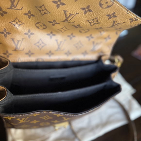 Louis Vuitton Pochette Metis